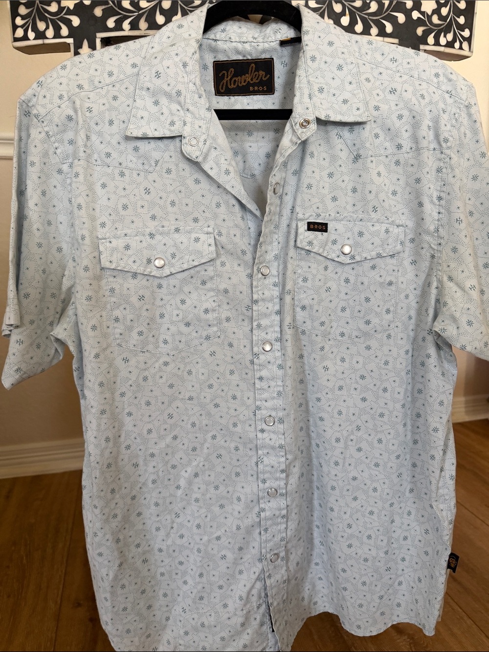 Howler Brothers Men's Light Blue Short-Sleeve Snap-Up Shirt